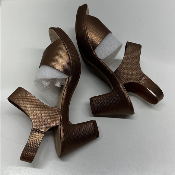 Patrizia by Spring Step Dade Heeled Sandal Shoes Open Toe Metallic Bronze Size 9 - Picture 5 of 8